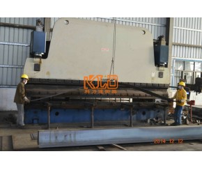 600T大型折彎機(jī)